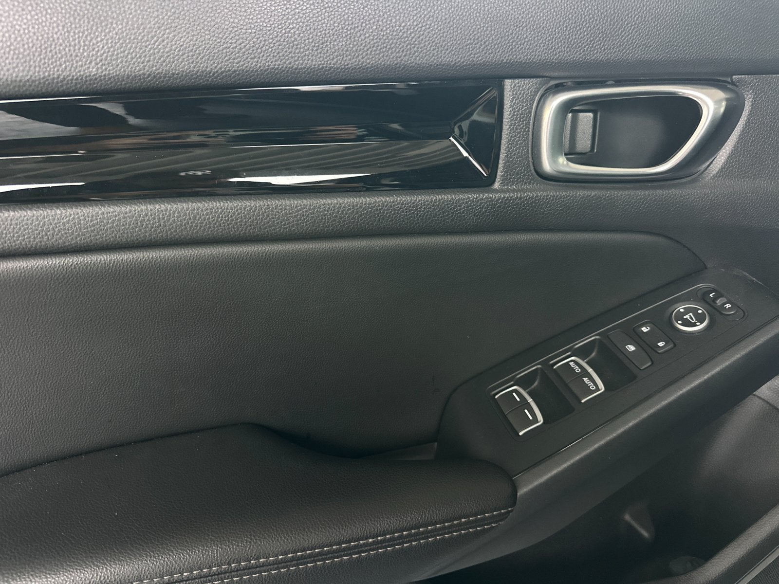 2022 Honda Civic EX-L