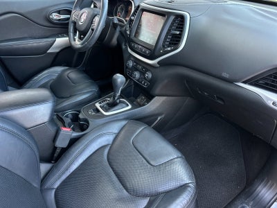2016 Jeep Cherokee Overland
