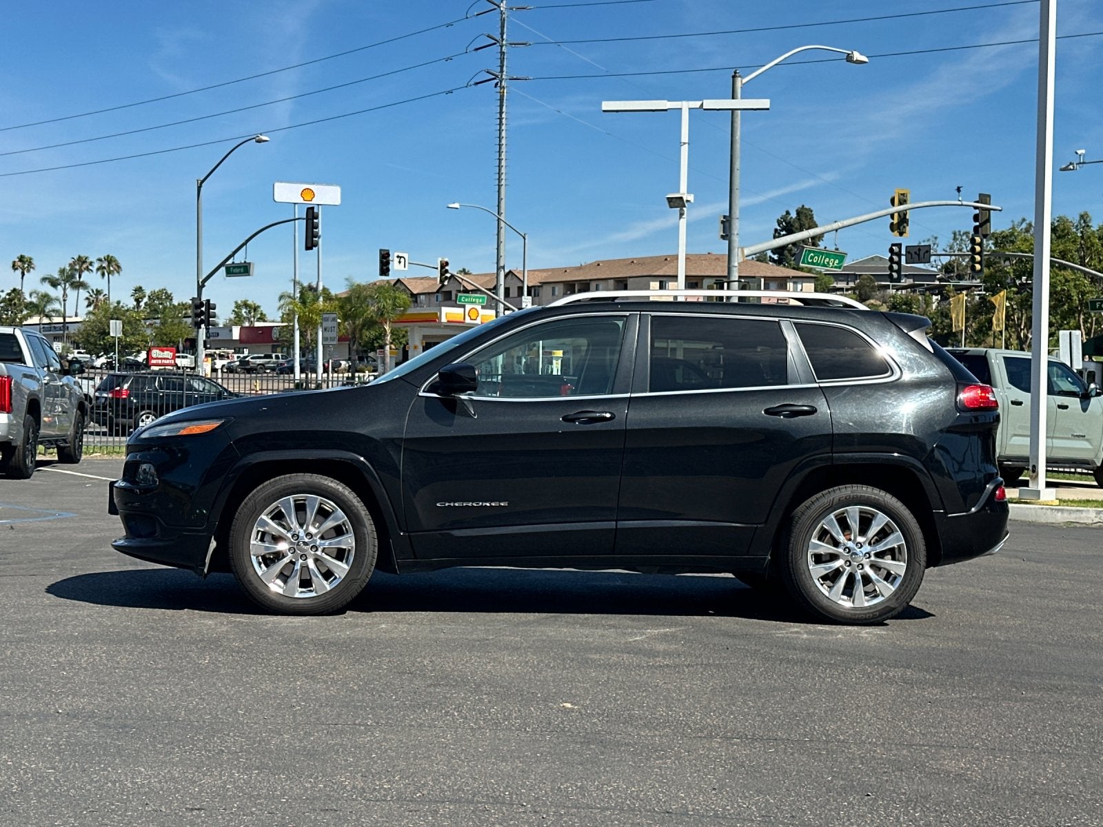 2016 Jeep Cherokee Overland