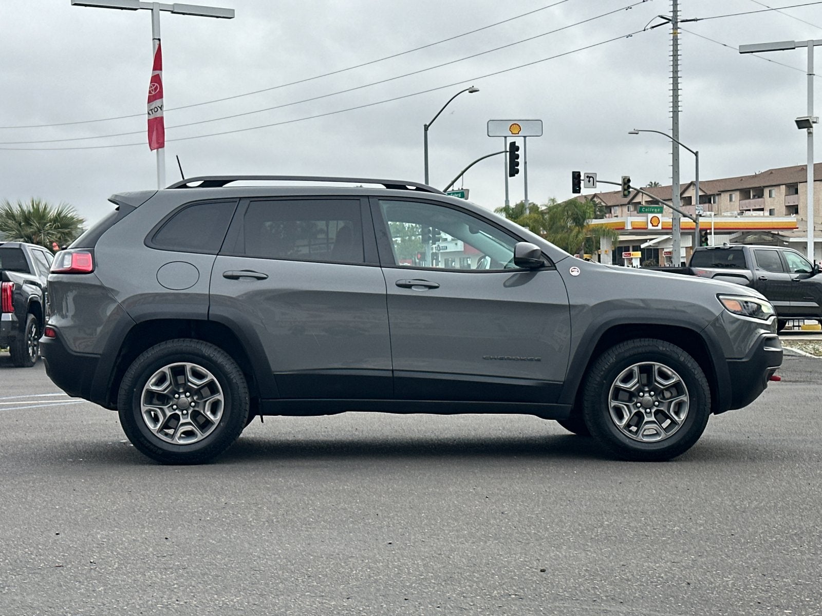 2019 Jeep Cherokee Trailhawk