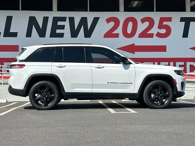 2023 Jeep Grand Cherokee Altitude