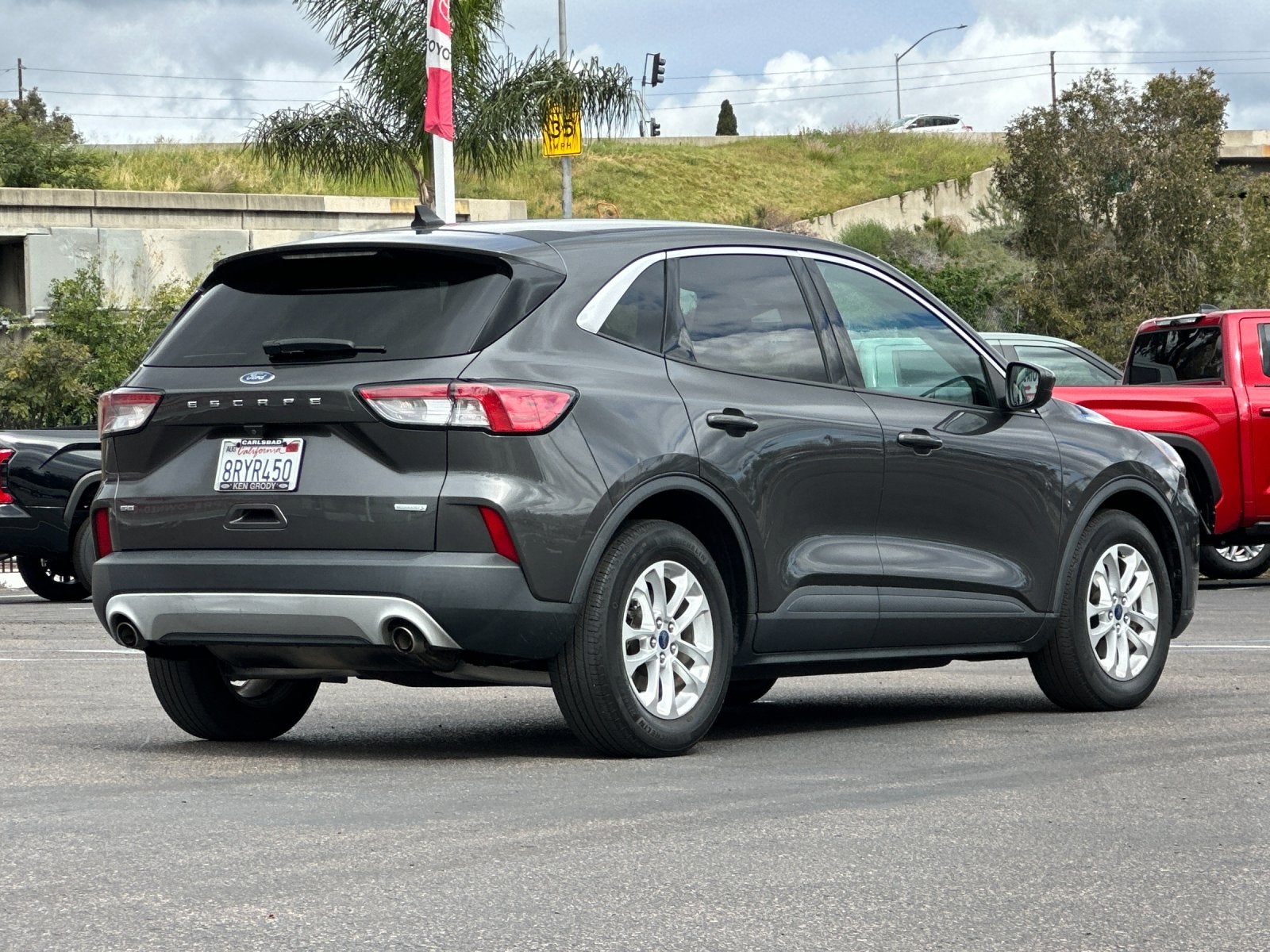 2020 Ford Escape SE