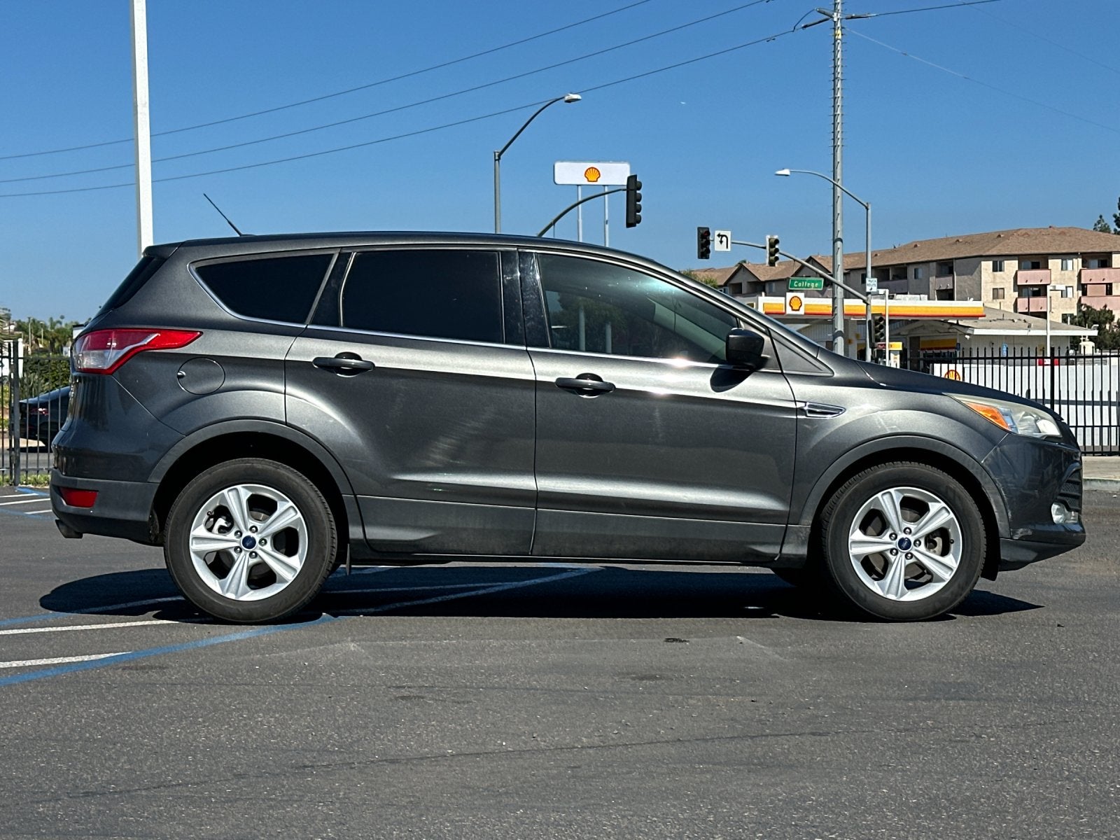 2015 Ford Escape SE