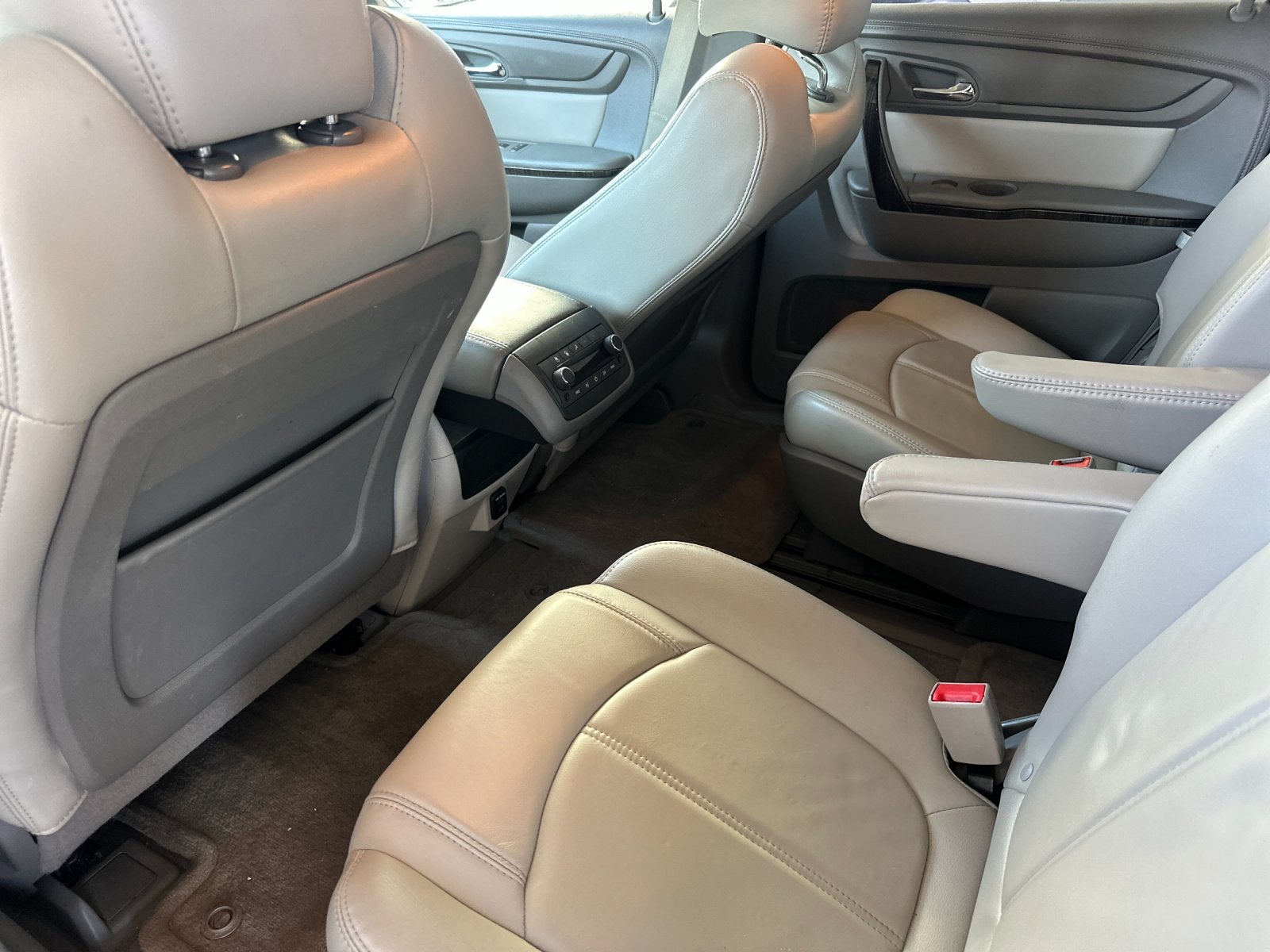 2016 GMC Acadia SLT-1