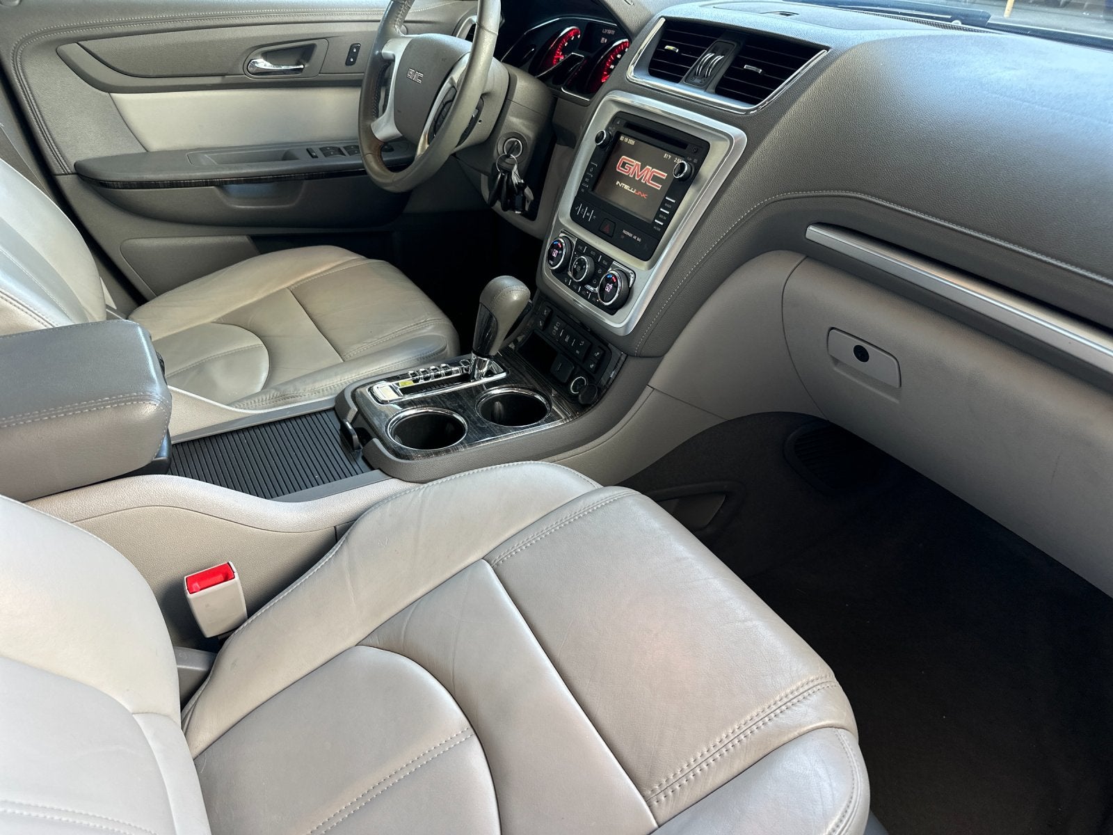 2016 GMC Acadia SLT-1