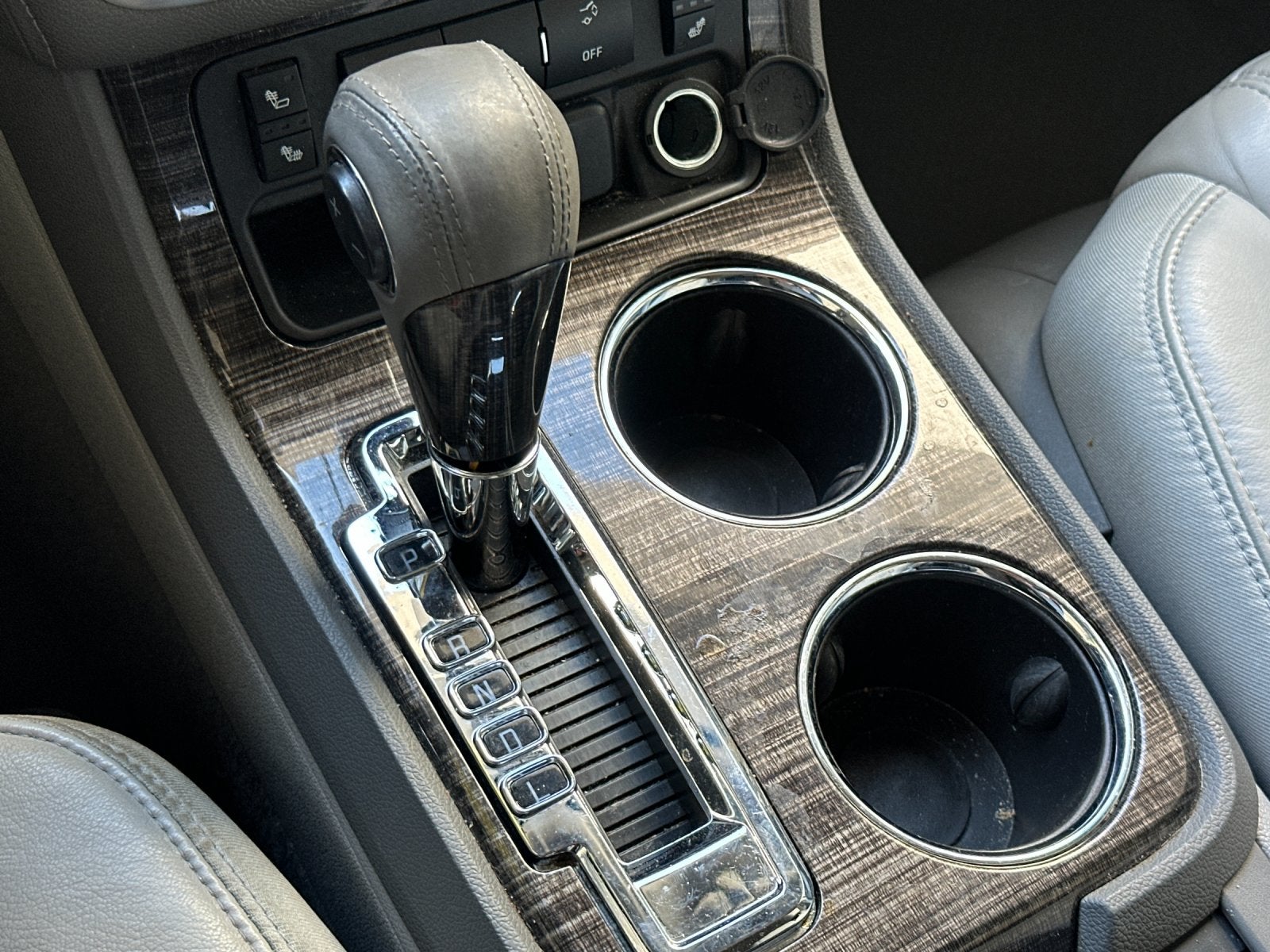 2016 GMC Acadia SLT-1