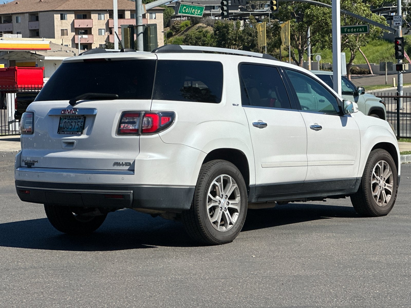 2016 GMC Acadia SLT-1