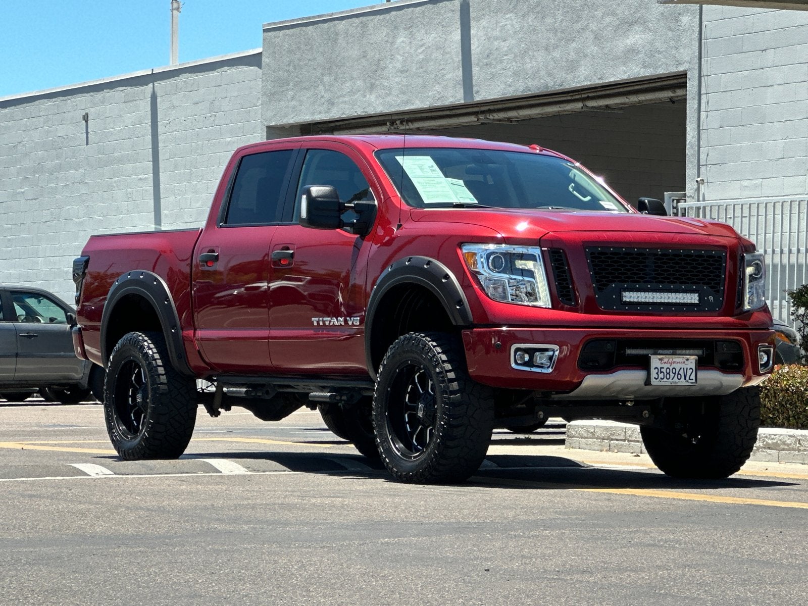 2018 Nissan Titan PRO-4X