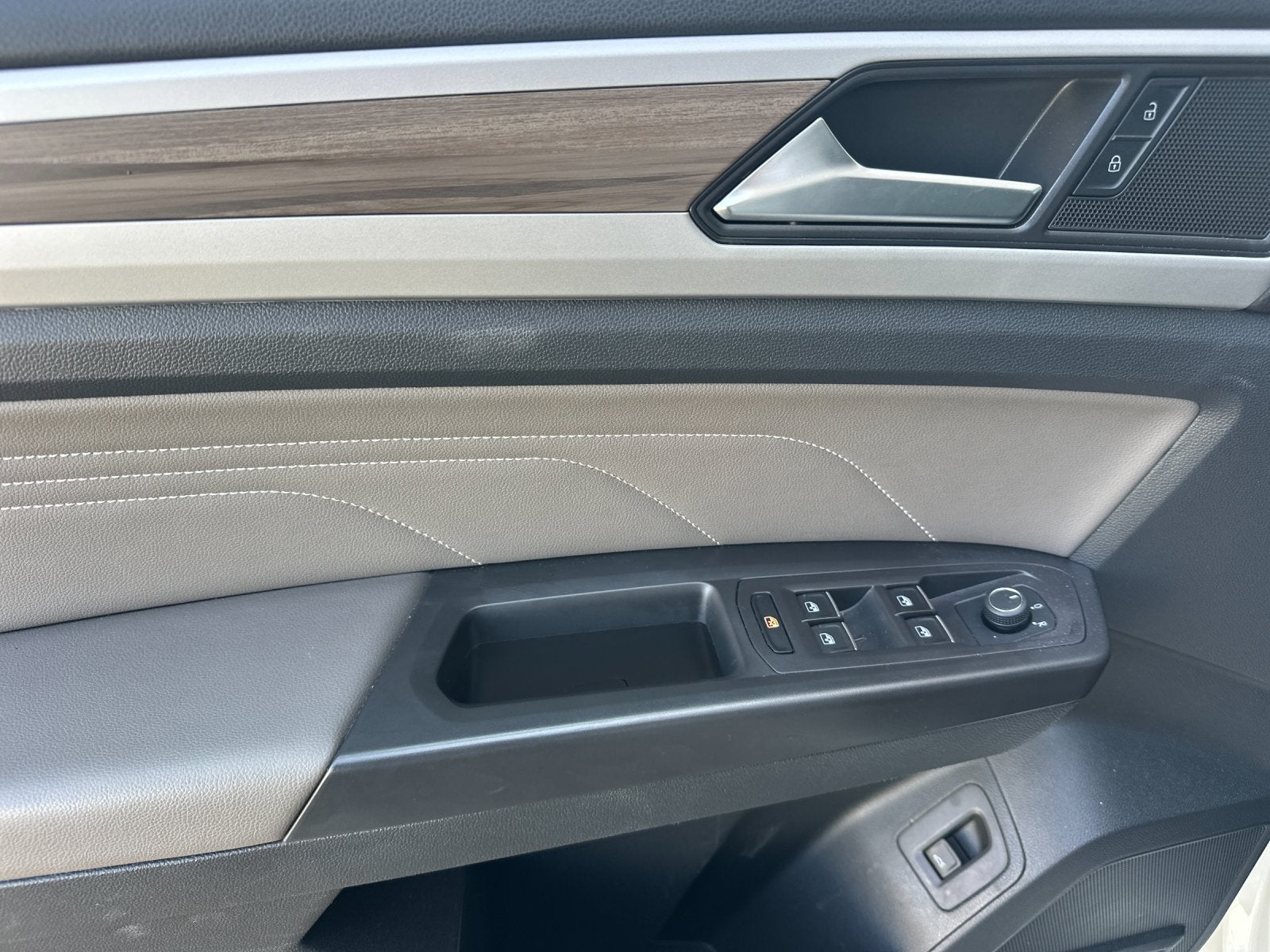 2023 Volkswagen Atlas SEL