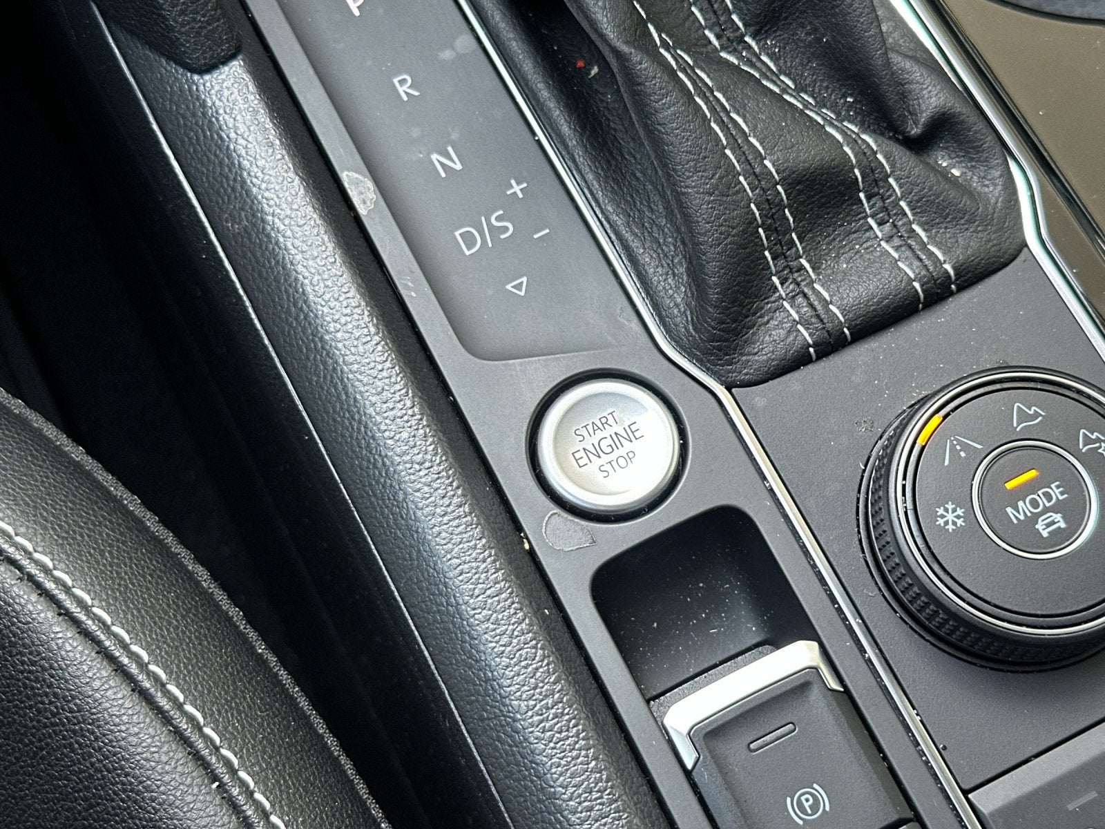 2023 Volkswagen Atlas SEL