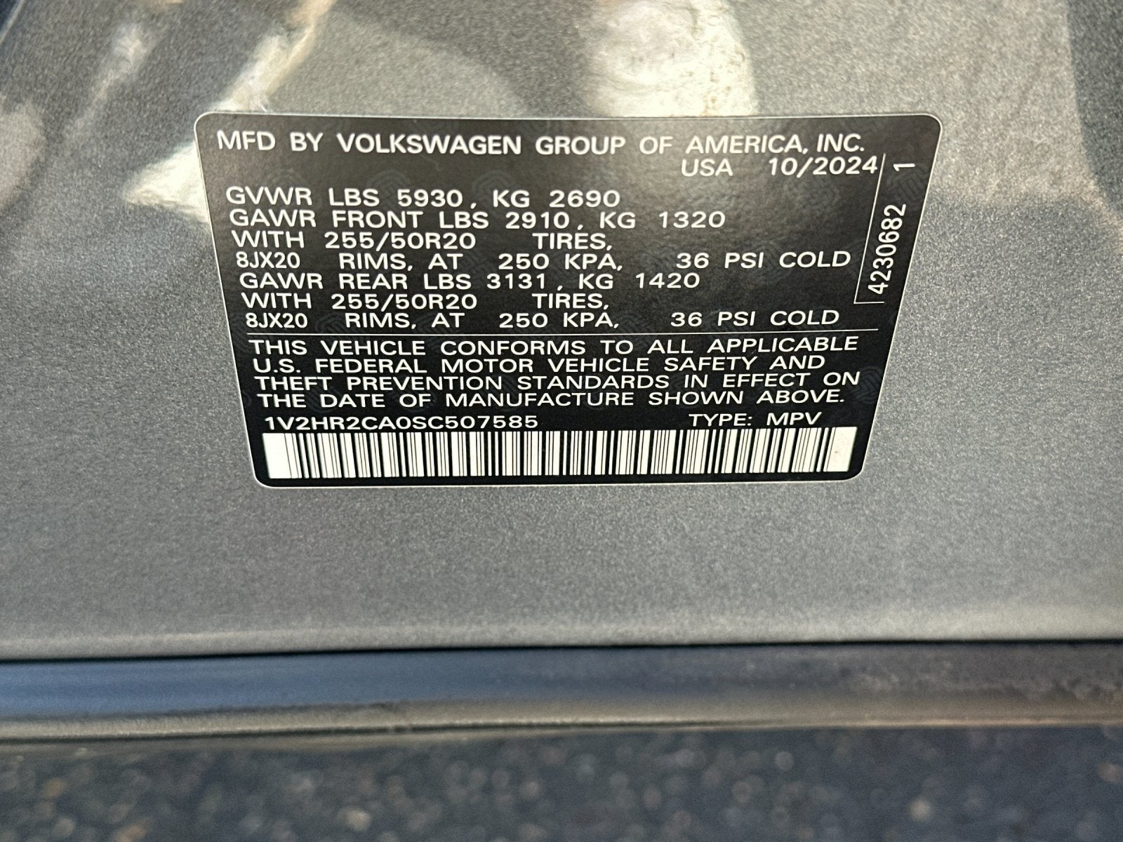 2025 Volkswagen Atlas 2.0T SE w/Technology