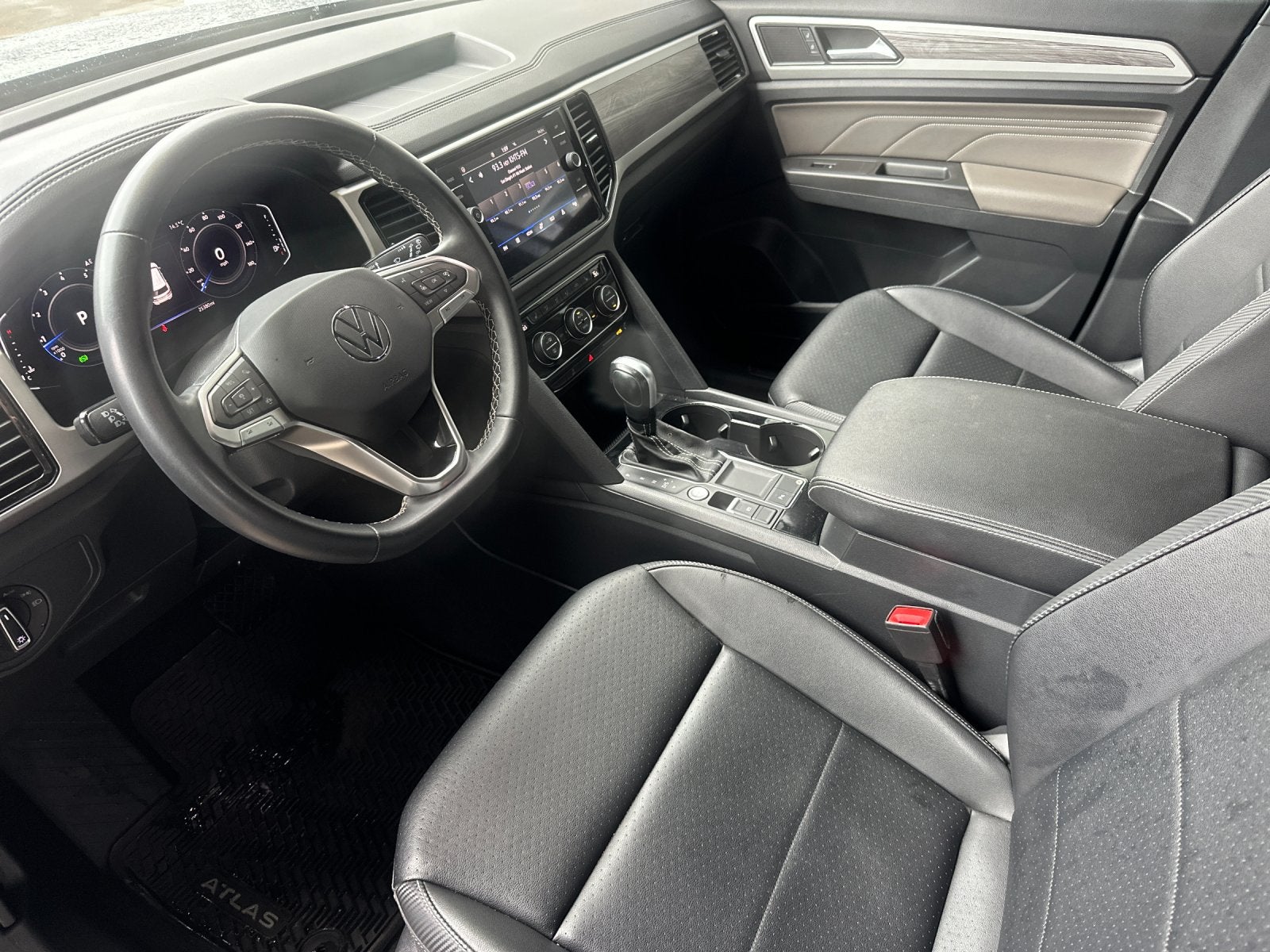 2023 Volkswagen Atlas Cross Sport 3.6L V6 SE w/Technology