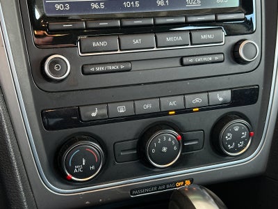 2014 Volkswagen Passat 1.8T Wolfsburg Edition