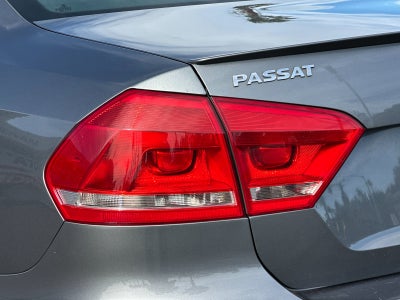2014 Volkswagen Passat 1.8T Wolfsburg Edition
