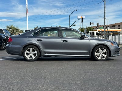2014 Volkswagen Passat 1.8T Wolfsburg Edition
