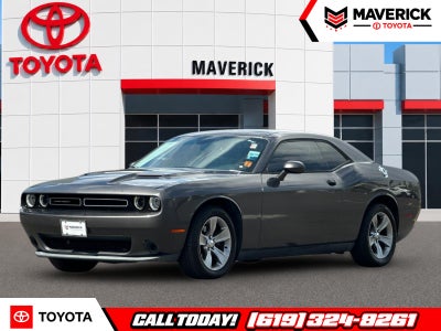 2015 Dodge Challenger SXT