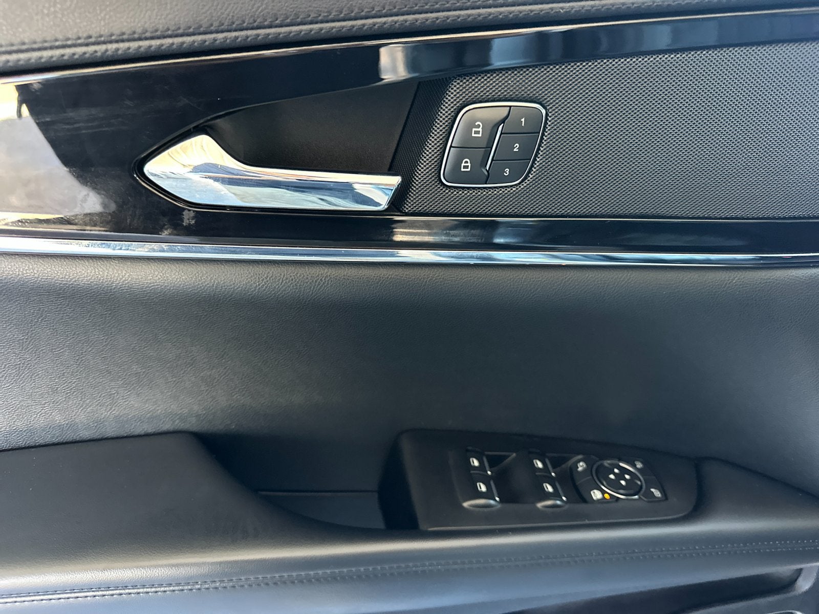 2021 Lincoln Nautilus Standard