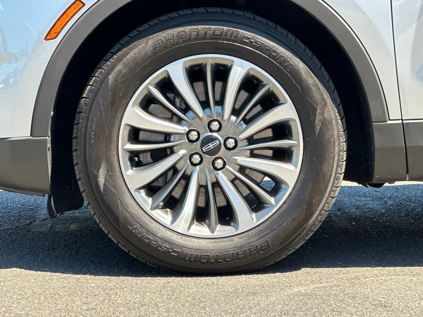 2021 Lincoln Nautilus Base - Photo 24