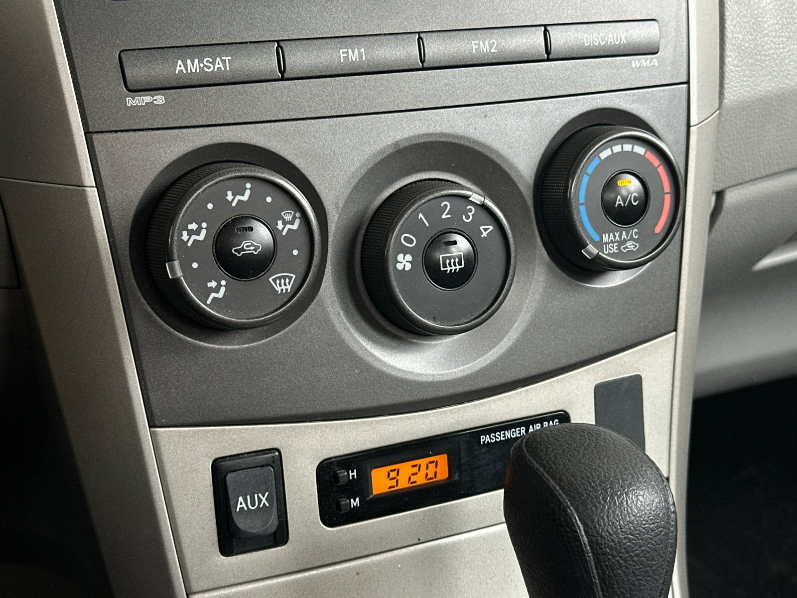 2011 Toyota Corolla LE