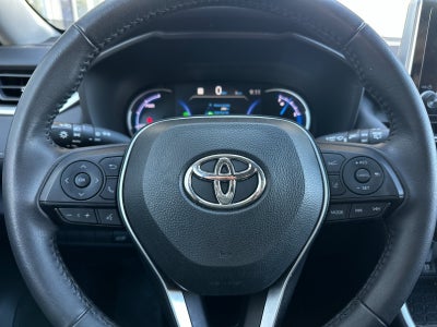 2023 Toyota RAV4 Hybrid XLE Premium