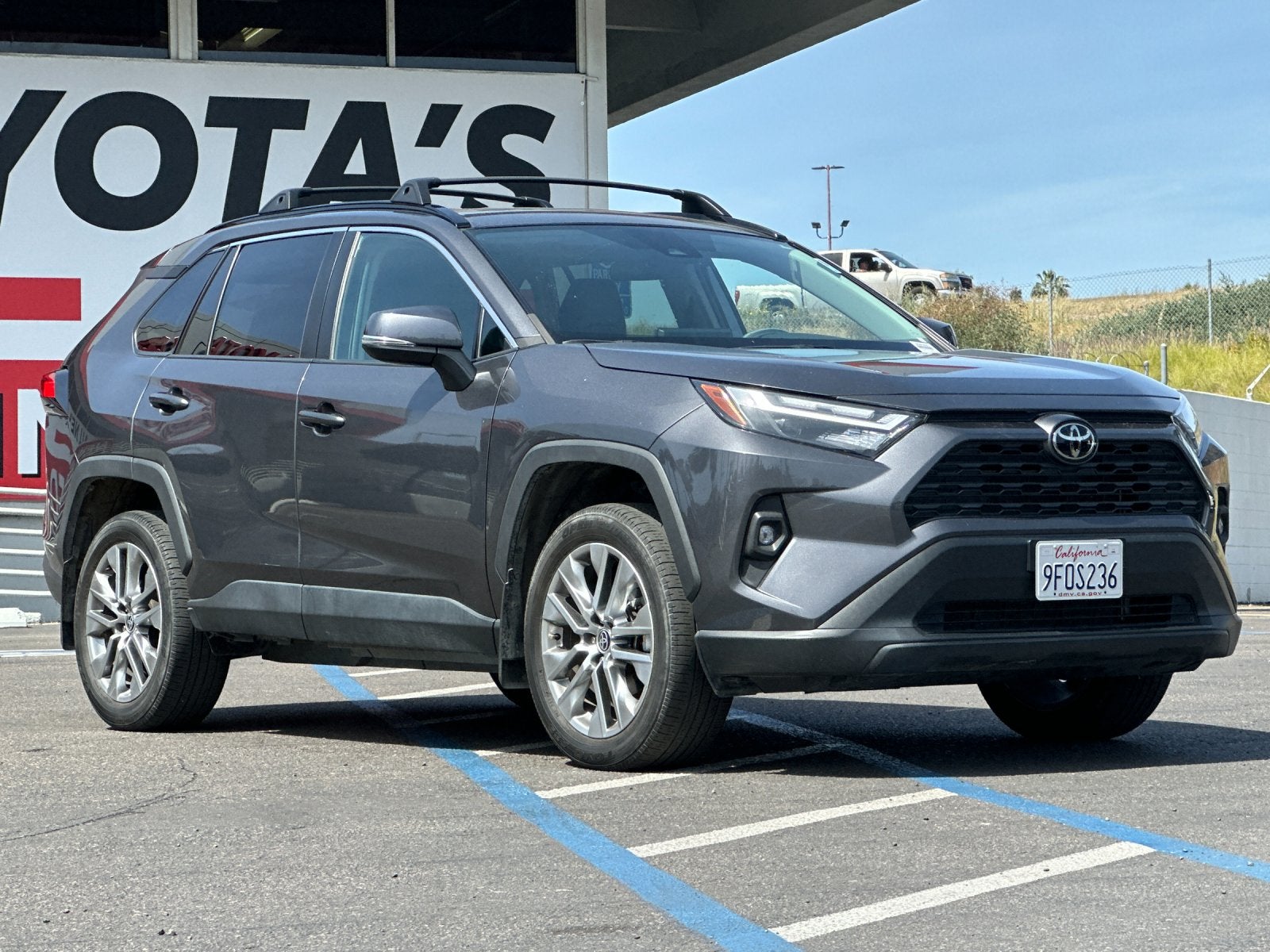 2023 Toyota RAV4 XLE Premium