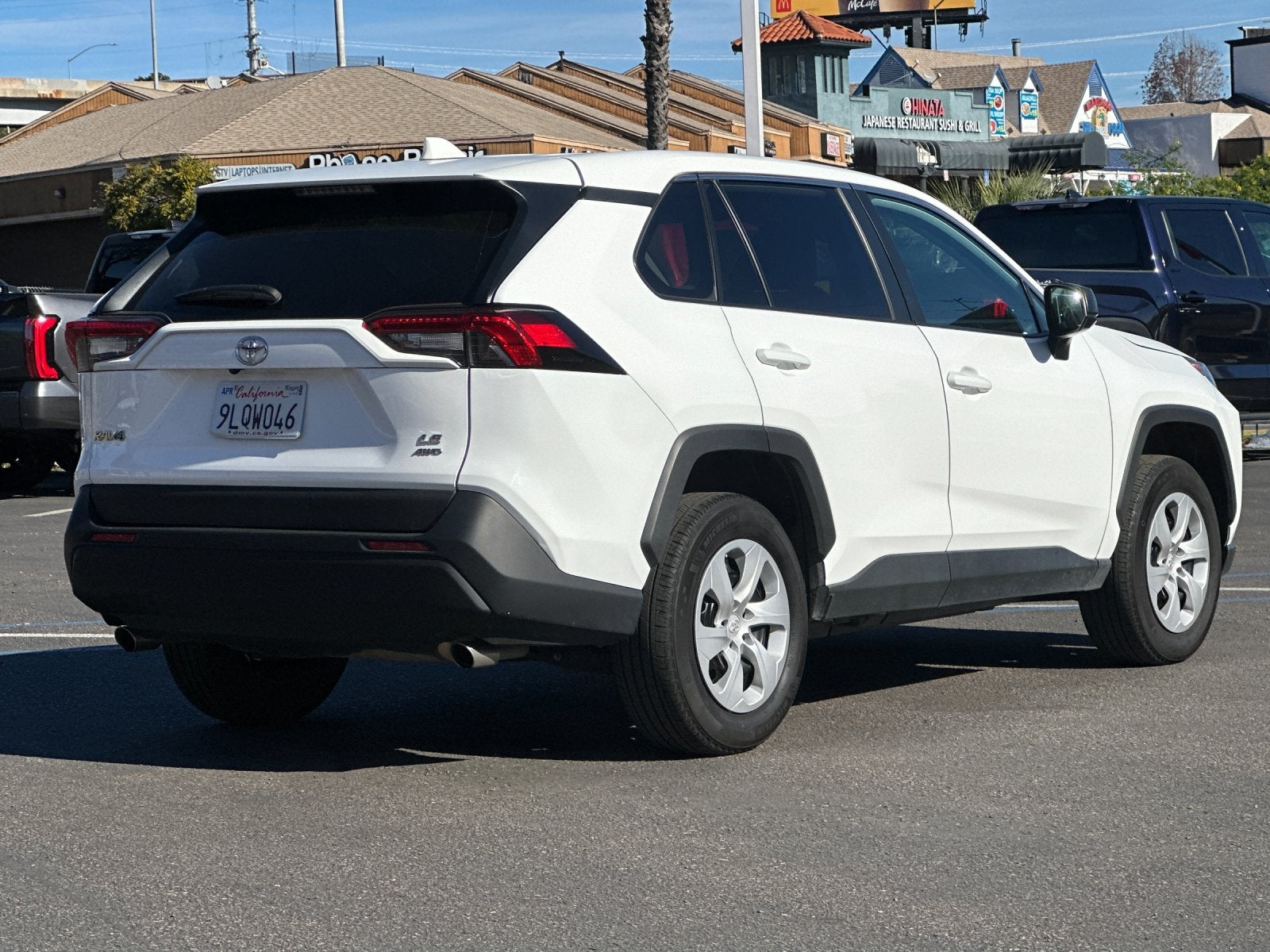 2024 Toyota RAV4 LE