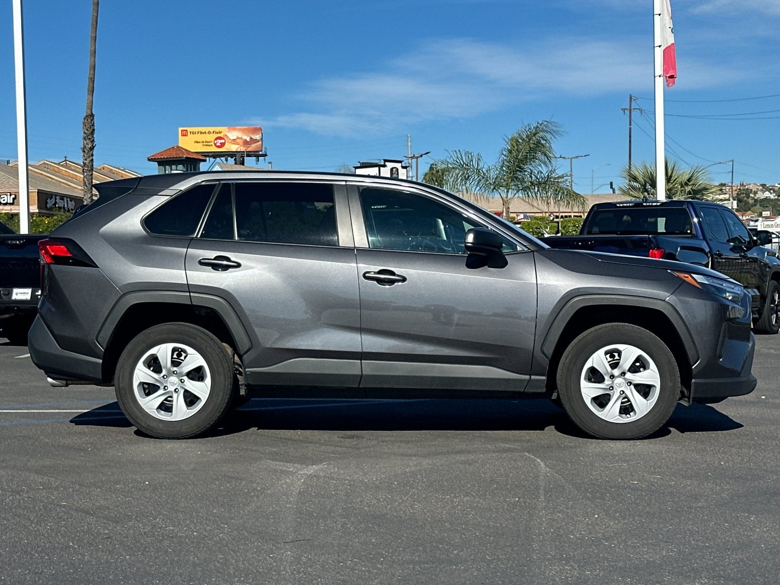 2024 Toyota RAV4 LE