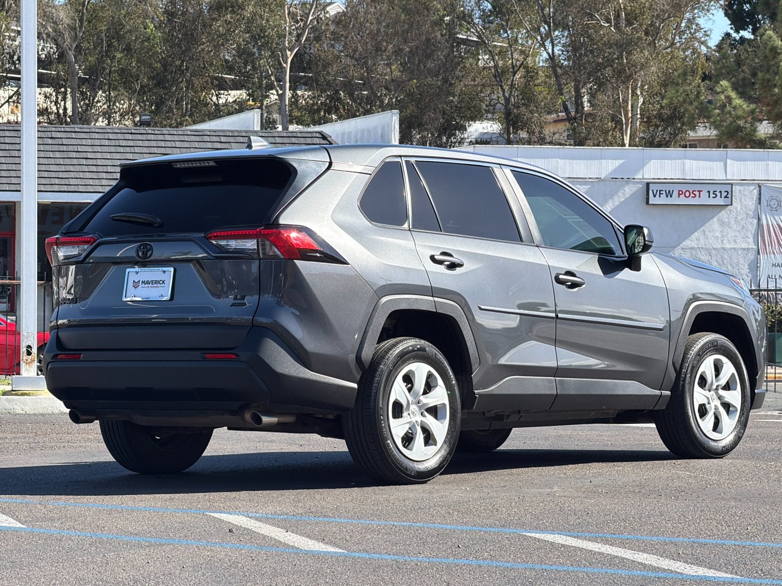 2025 Toyota RAV4 LE