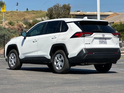 2025 Toyota RAV4 LE