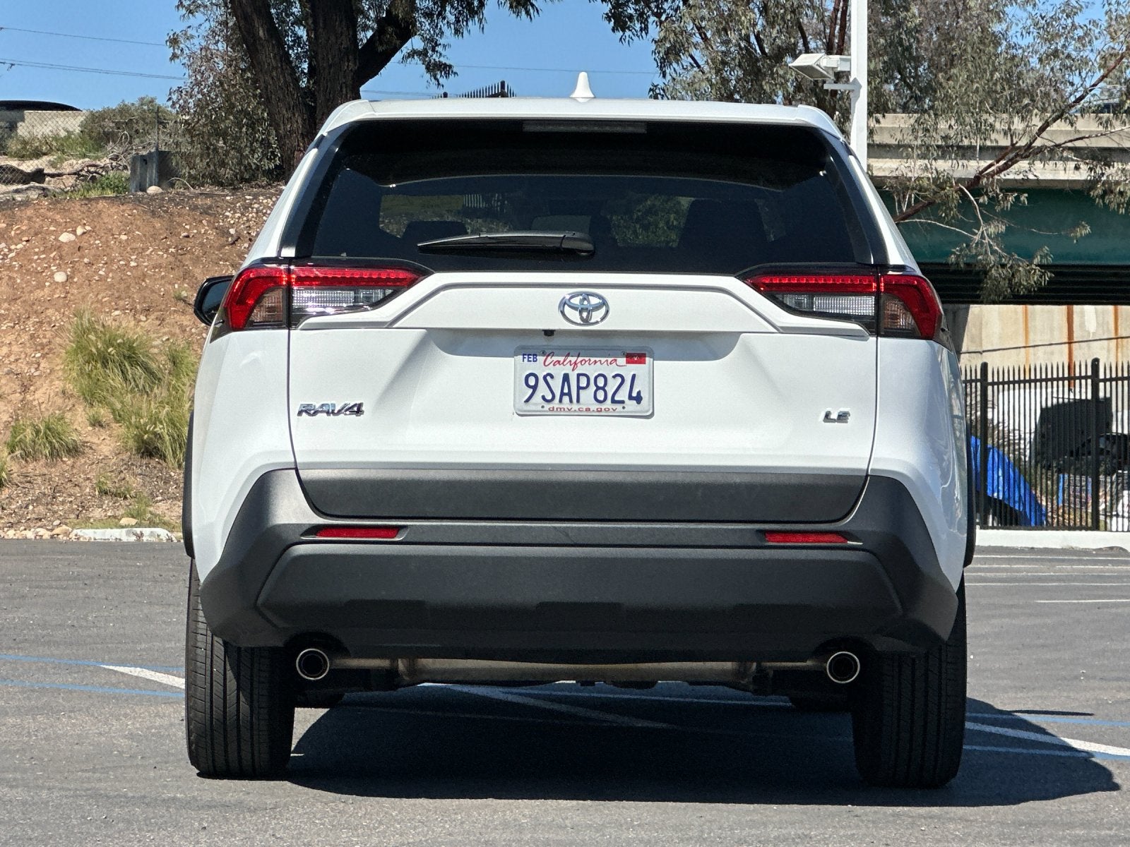 2025 Toyota RAV4 LE