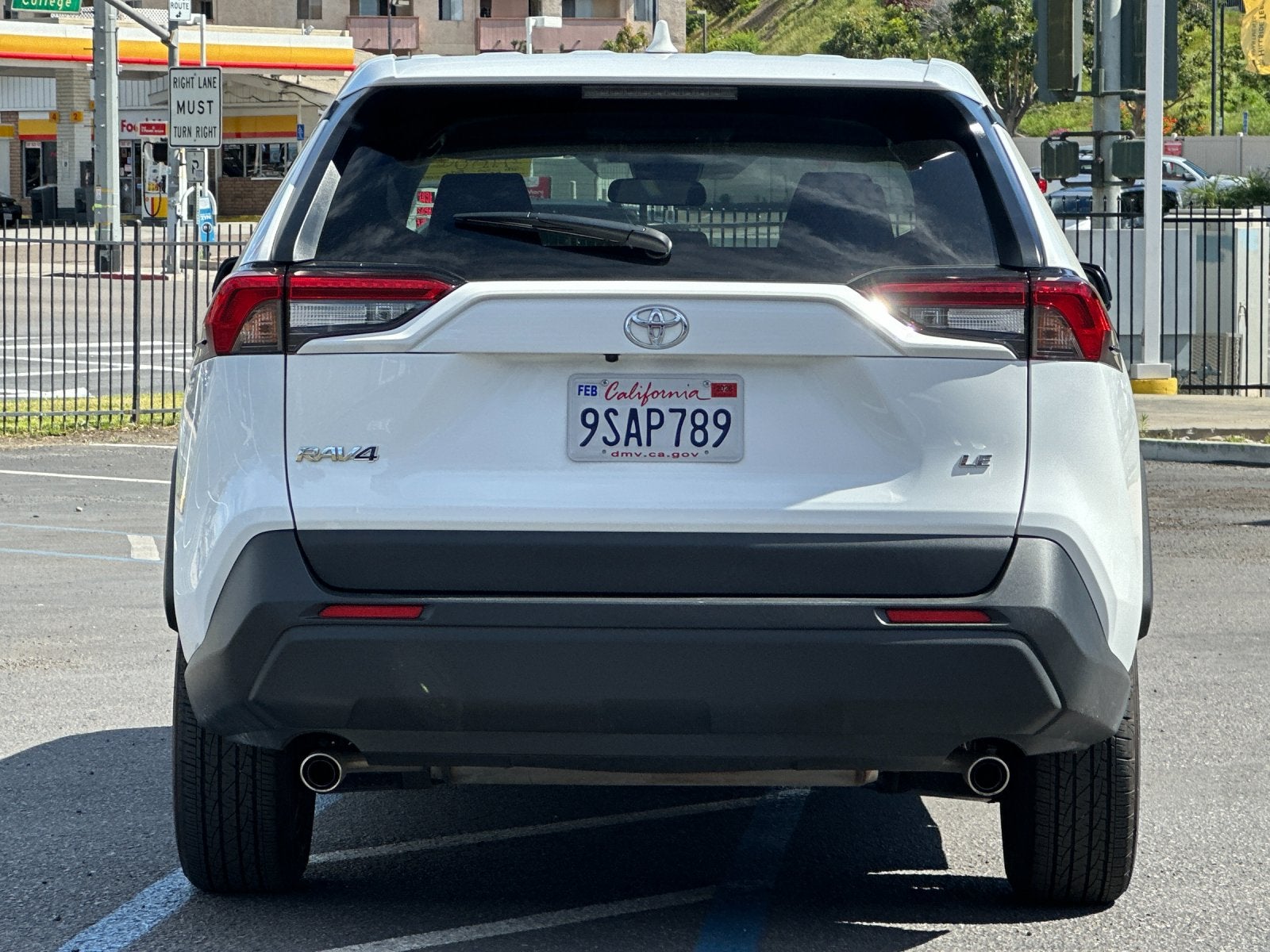 2025 Toyota RAV4 LE