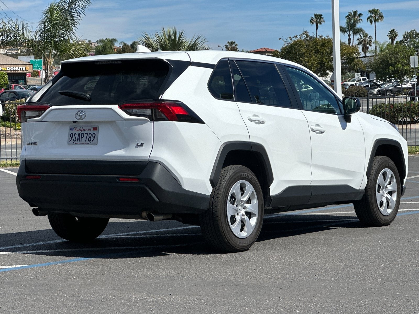 2025 Toyota RAV4 LE