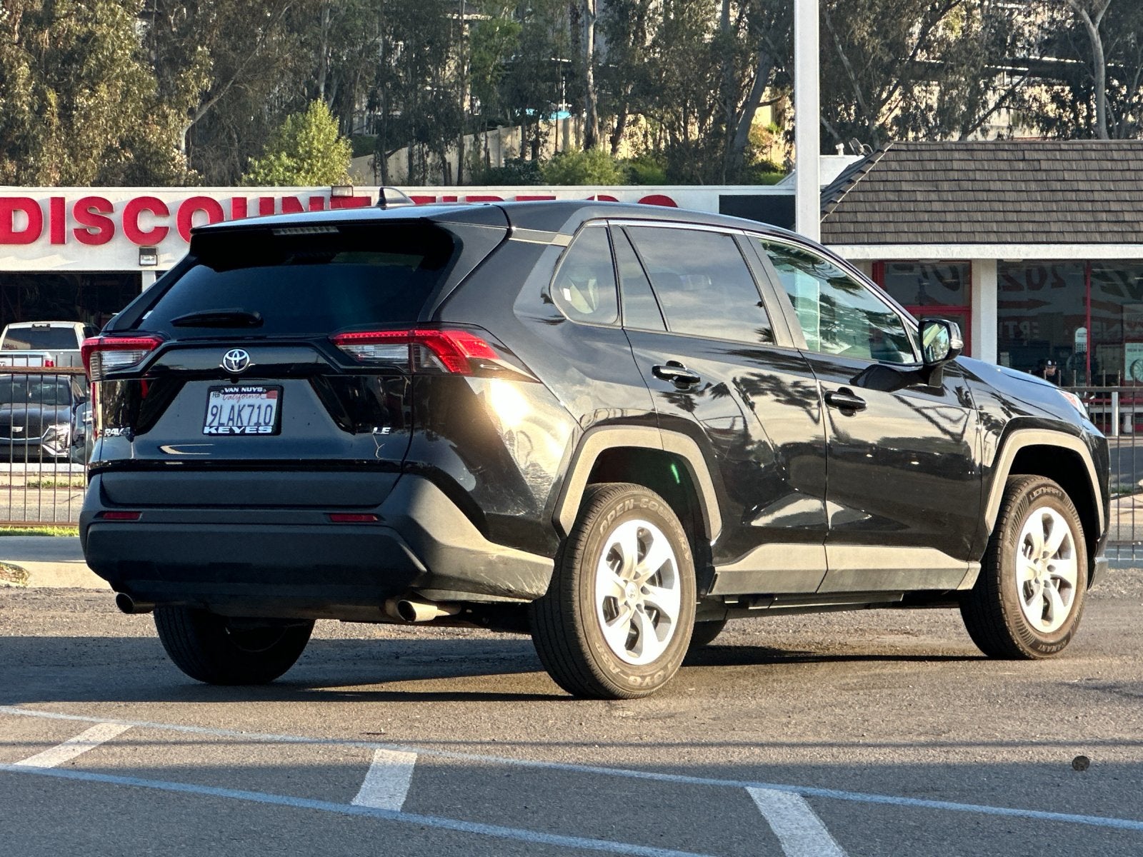 2024 Toyota RAV4 LE