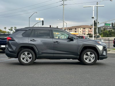 2025 Toyota RAV4 Hybrid LE