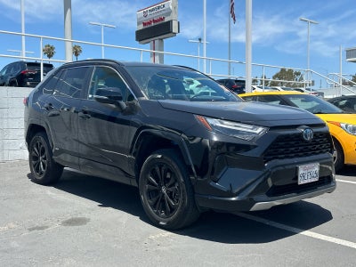 2022 Toyota RAV4 Hybrid SE