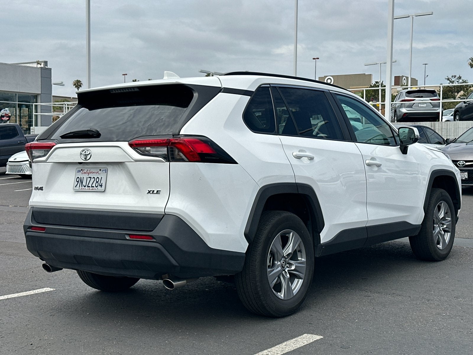2024 Toyota RAV4 XLE