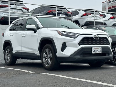 2024 Toyota RAV4 XLE