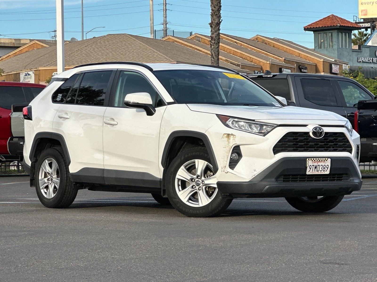 2021 Toyota RAV4 XLE