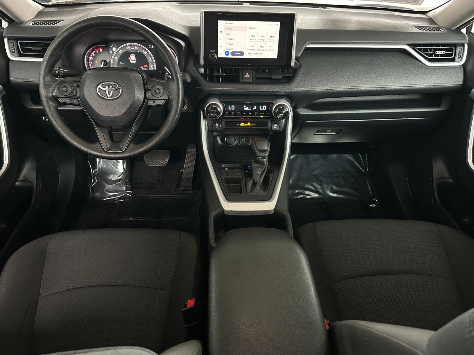 Photo 12