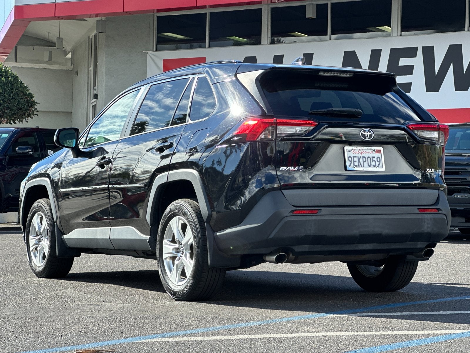 2020 Toyota RAV4 XLE