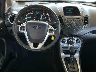 2015 Ford Fiesta SE
