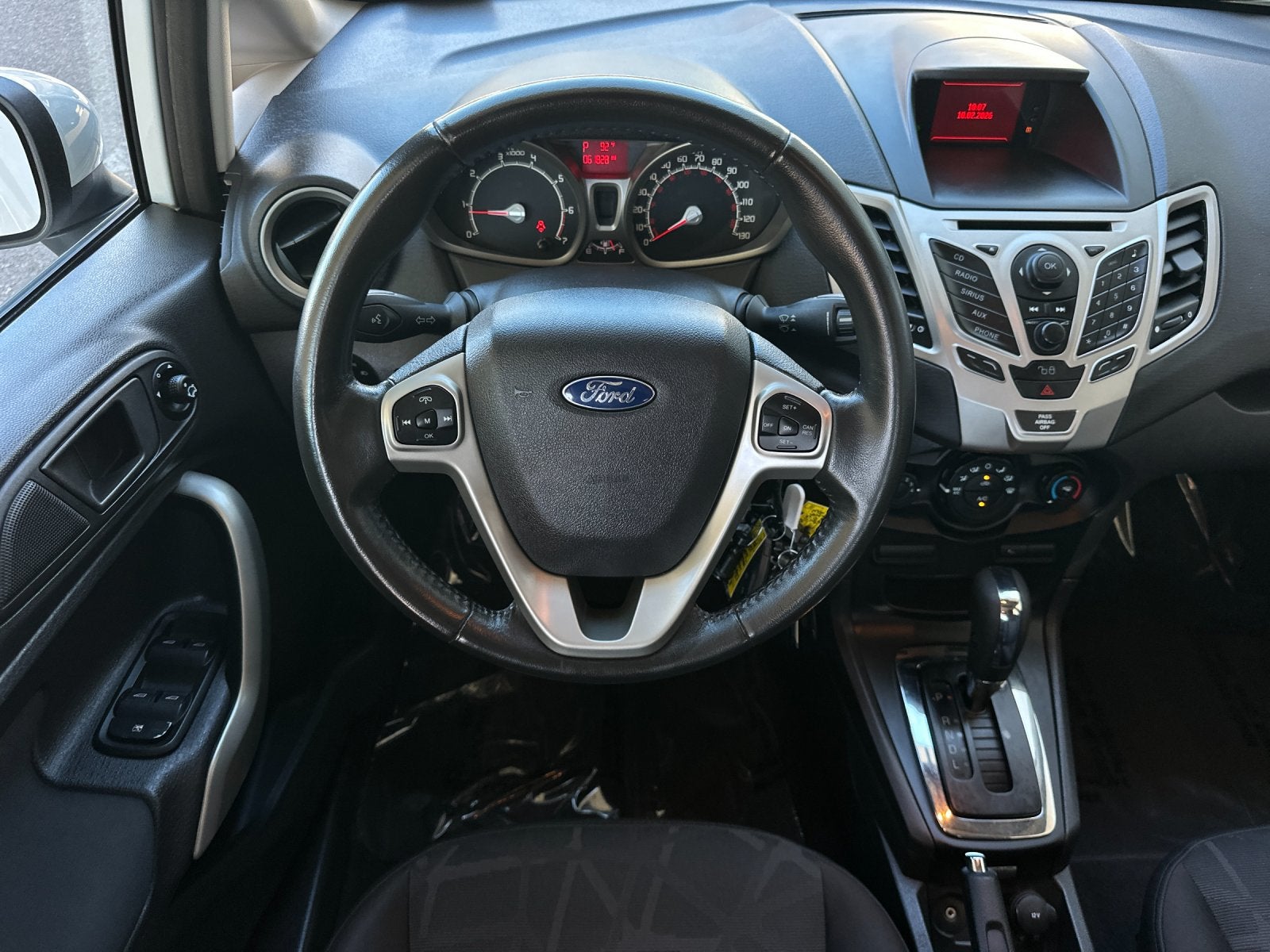 2011 Ford Fiesta SES