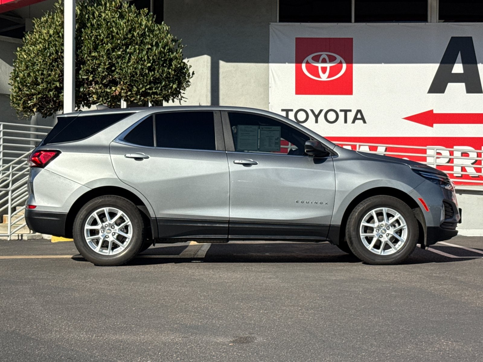 2023 Chevrolet Equinox LT