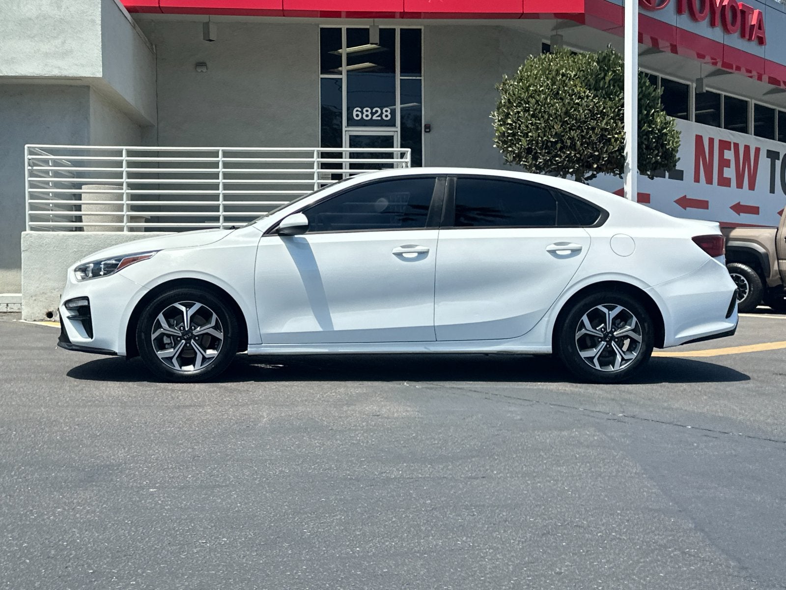 Used 2021 Kia Forte LXS with VIN 3KPF24AD2ME375463 for sale in Lemon Grove, CA
