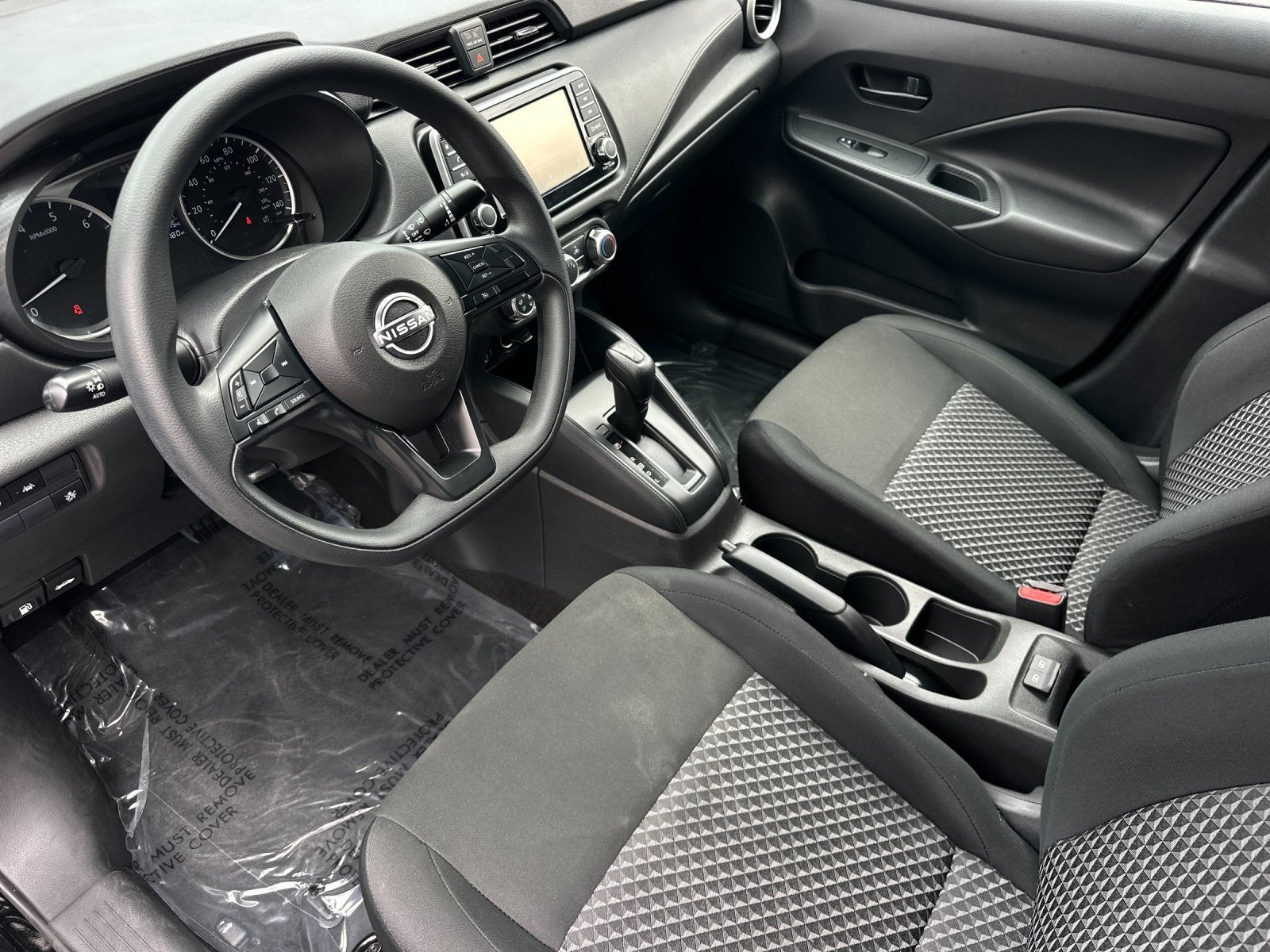 2024 Nissan Versa 1.6 S