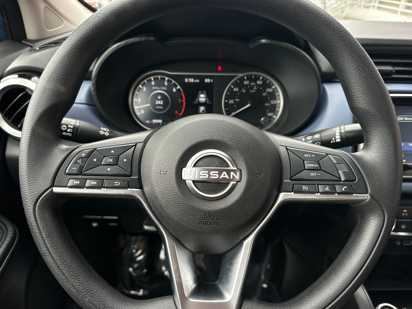 2024 Nissan Versa 1.6 SV