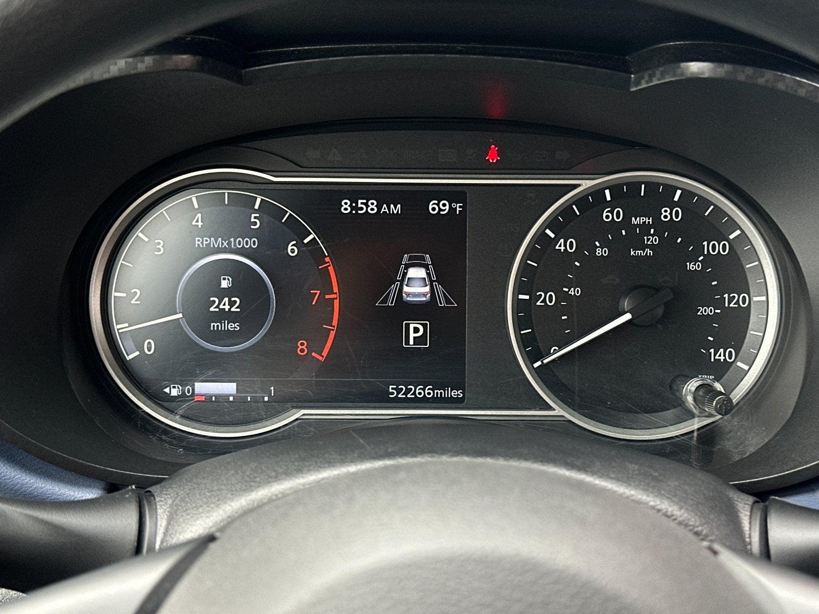 2024 Nissan Versa 1.6 SV