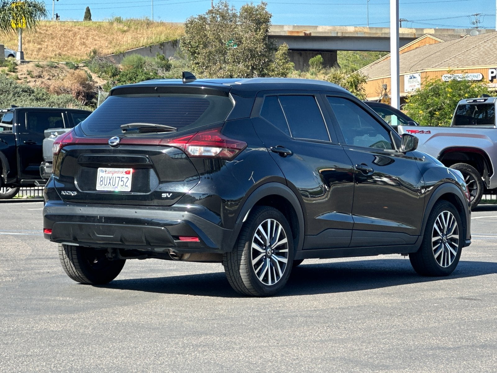 2021 Nissan Kicks SV