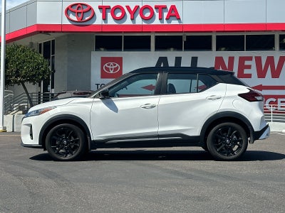 2023 Nissan Kicks SR