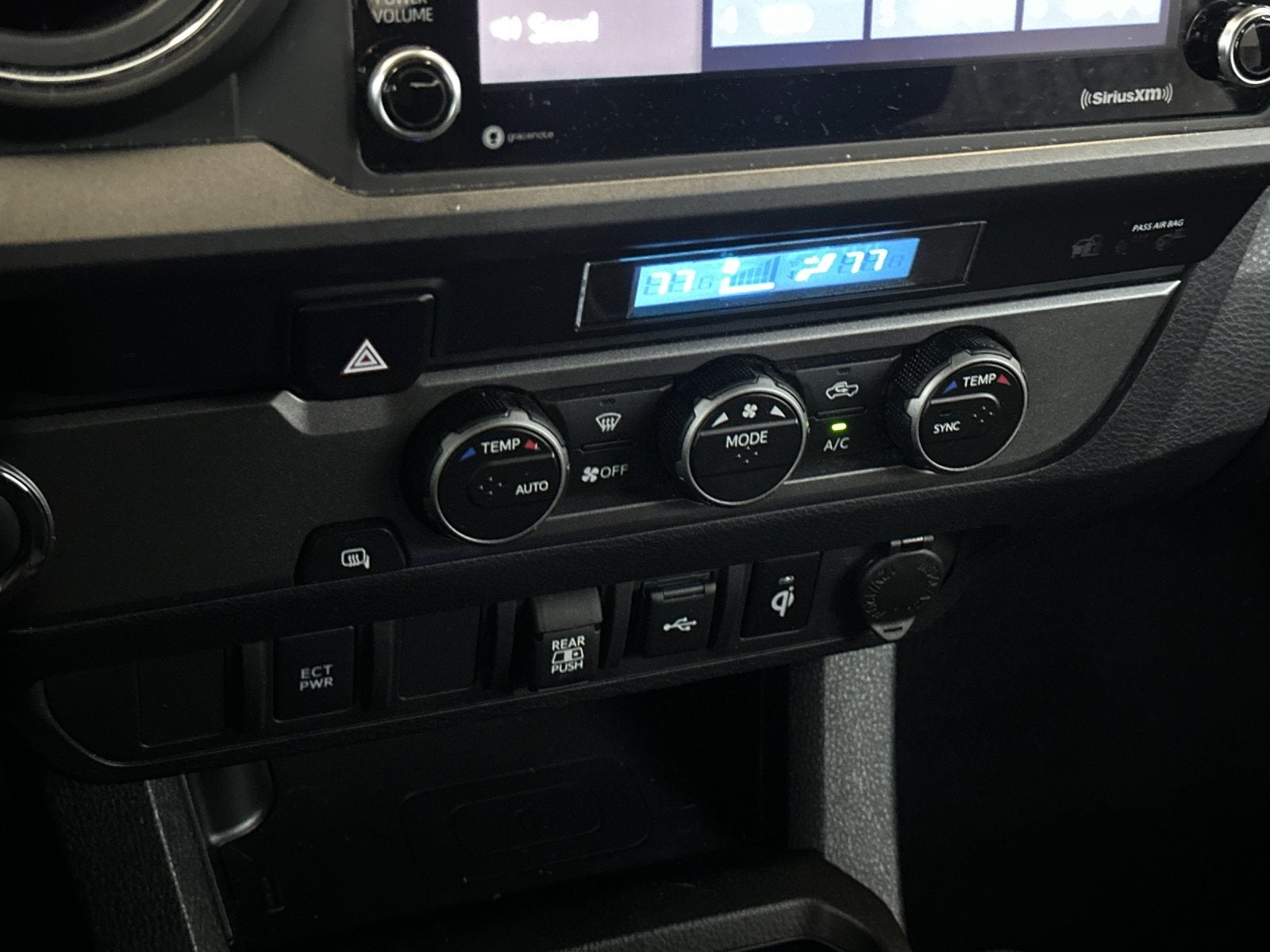 2023 Toyota Tacoma TRD Sport V6